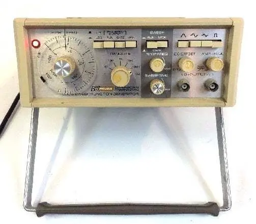 B&K Precision 3025 Function Generator – Certified Used 1