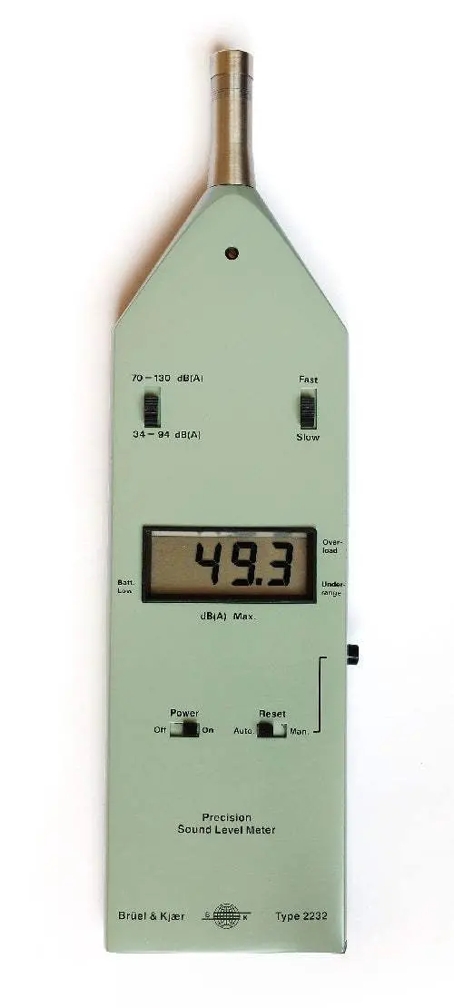 Brüel & Kjær Type 2235 Sound Level Meter – Certified Pre-Owned 1