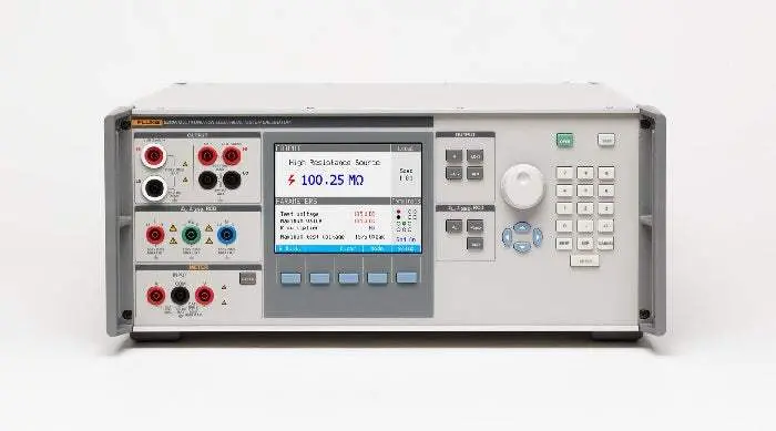 Fluke 5320A High-Accuracy Multifunction Calibrator – Refurbished 1