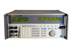 Fluke 5820A Oscilloscope Calibrator – Second-Hand 1