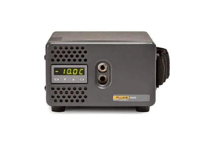 Fluke 9102S-156 Portable Temperature Calibrator – New, Ready To Deploy 1