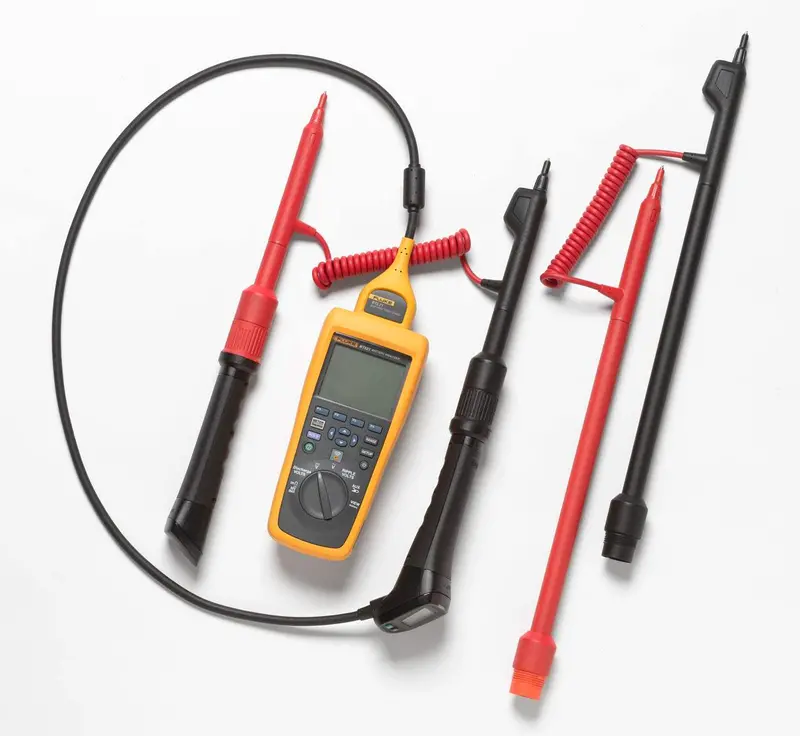 Fluke Bt520 Smart Battery Analyzer – New, Includes Accessories 1