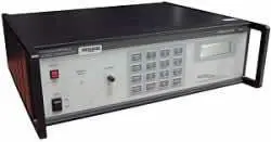Noise Com Ufx7110 Ultra-Low-Noise Generator – Certified Used 1