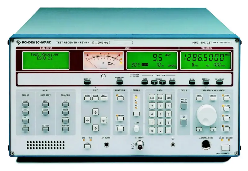 Rohde & Schwarz Esvb12 Emi Receiver – Used With Full Documentation 1