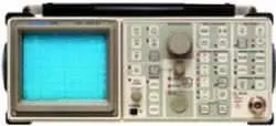 Tektronix 2710 Spectrum Analyzer – Reliable Used Rf Measurement Tool 1