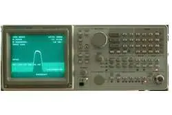 Tektronix 2711 Spectrum Analyzer – Used With Full Calibration History 1