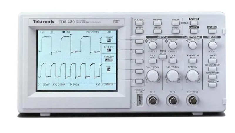 Tektronix Tds220 Digital Oscilloscope – 200 Mhz, 2-Channel, Previously Owned 1