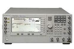 Used Agilent E8267C Rf Signal Generator 1